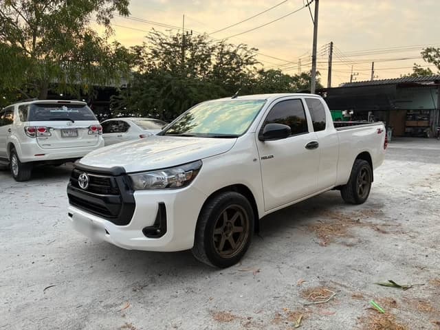 2020 TOYOTA HILUX REVO 2.4 SMARTCAB