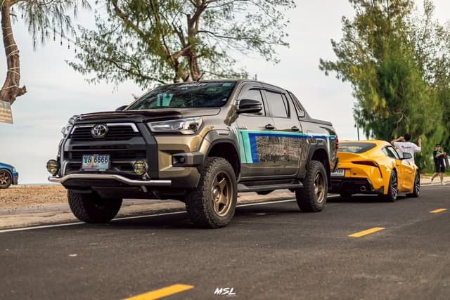 2021 TOYOTA HILUX REVO ROCCO 2.4 DOUBLE CAB