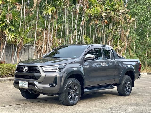 2021 TOYOTA HILUX REVO 2.4 SMART CAB
