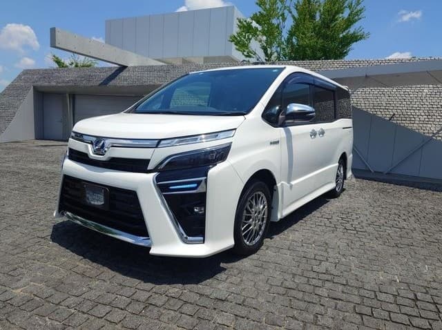 2019 Toyota Voxy