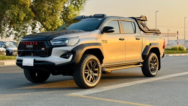 2023 TOYOTA HILUX 2.8L DOUBLE CAB