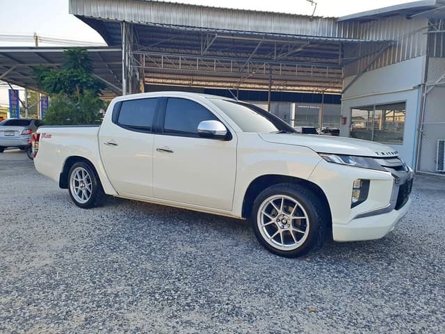 2022 MITSUBISHI TRITON 2.4 DOUBLE CAB