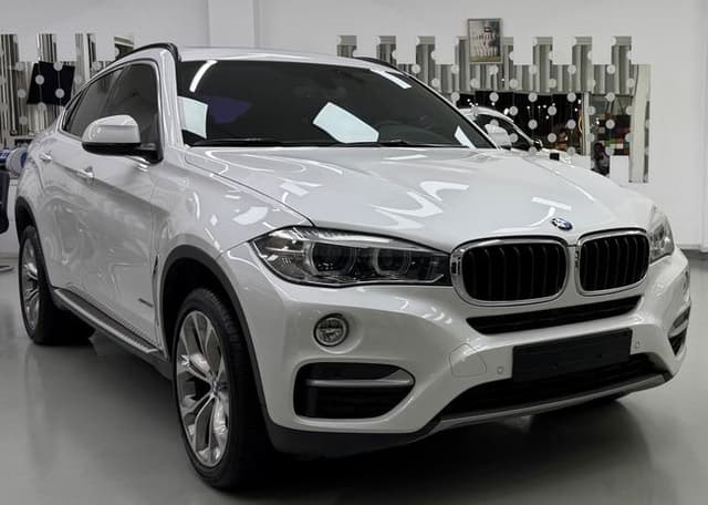 2017 BMW X6