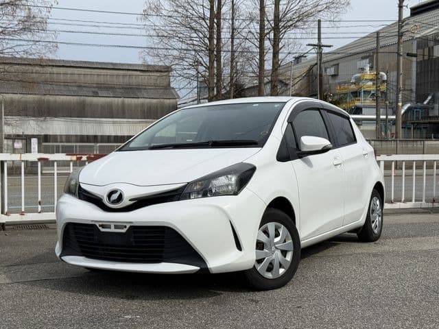 2016 TOYOTA VITZ 1.0 F