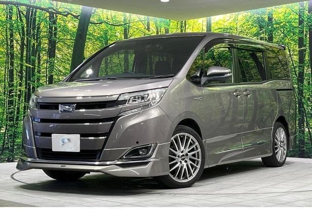 2017 Toyota NOAH