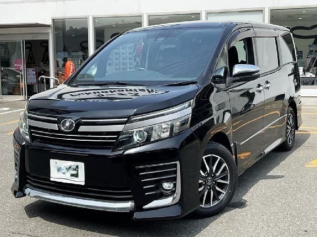 2016 TOYOTA VOXY 2.0 ZS