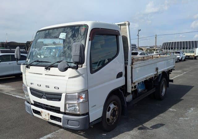 2013 MITSUBISHI CANTER