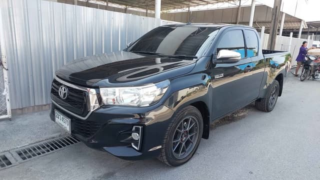 2019 TOYOTA HILUX REVO 2.4 SMART CAB