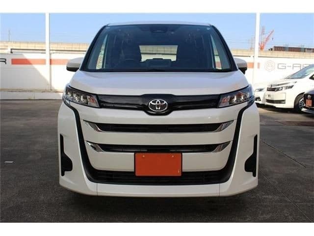2022 TOYOTA NOAH 2.0 X