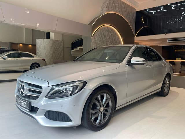 2016 MERCEDES-BENZ C-CLASS C180