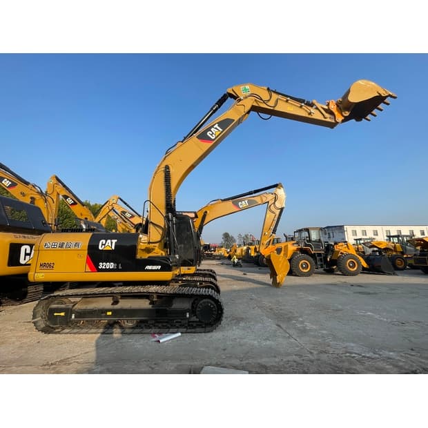 2024 CATERPILLAR 320D2L EXCAVATOR