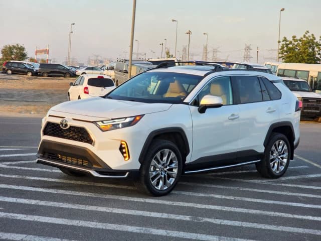 2025 TOYOTA RAV4 XLE 2.5L AWD